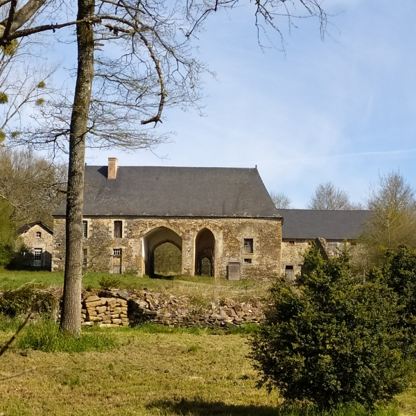 La chaussée d'olivet - Chambres d'hôtes - Mayenne 53- abbaye de clairmont