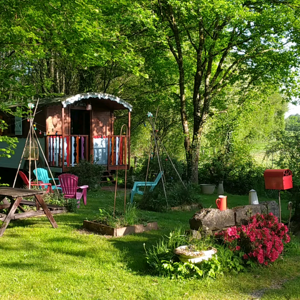 lachausseedolivet53.com/tourisme-mayenne-hébergement insolite